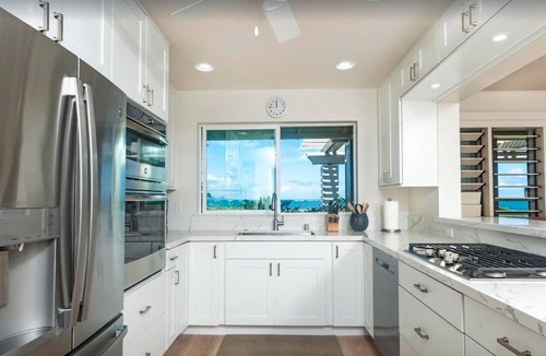Kahului House | #1 Family & Windsurf Friendly Private Sandy Beachfront Home on North Shore