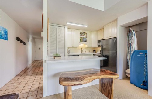 Kahuku House | 148 East