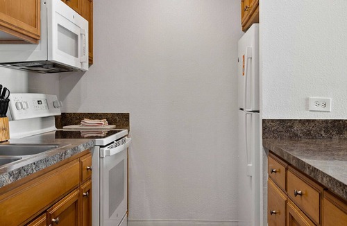 Wailua Condo | 2 BR Condo @ Oceanfront Resort Kapaa Shore