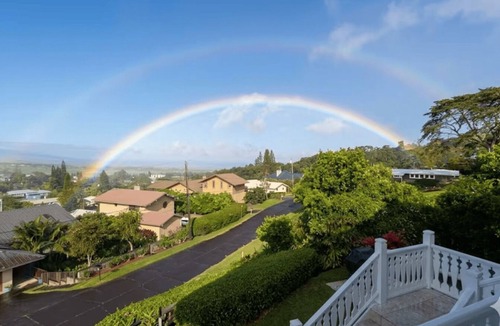 Waimea House | 2600ft Luxury Paradise: Hot Tub & Maunakea Views