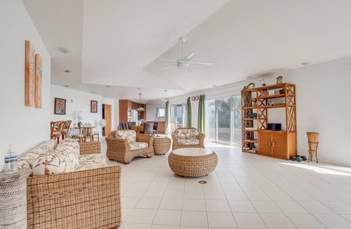 Keaau House | 266 m² House ∙ 5 bedrooms ∙ 13 guests