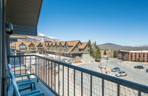 North Park City Condo | 2BR 3BA True Ski in Ski out Condo at Park City.at the base of Mountain!