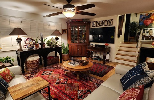 Brookline House | 3 BDRM●3 BATH●EV CHARGER ● ECLECTIC ● PATIO ●GARAGE ●PARKING● MIN TO DNTWN