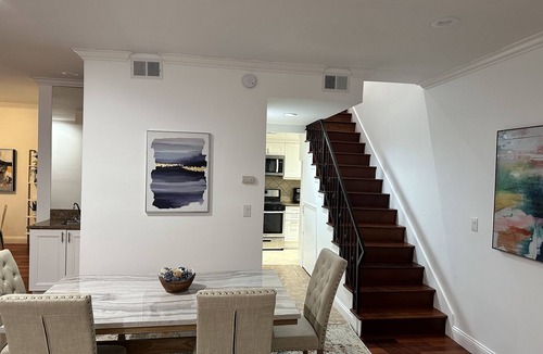 Pico - Robertson Condo | 3 Bedroom family condo in exclusive Beverlywood neighborhood of Los Angeles