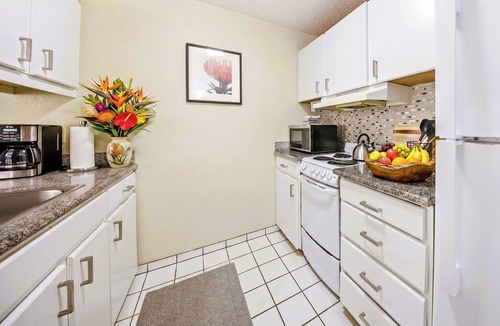Wailua Condo | 3 min Walk to Beach · Garden Unit · A/C · Renovated · 3 Pools