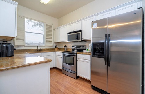 Regal Palms Villa | 3132 CA - Charming Townhome Retreat