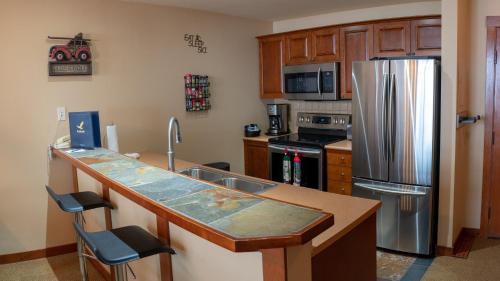 Snowbird Apartment | 3505 - One Bedroom Den Standard Powderhorn Lodge