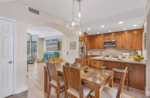 Napili House | 3BR Luxury Home, AC, 2 Min Beach Walk