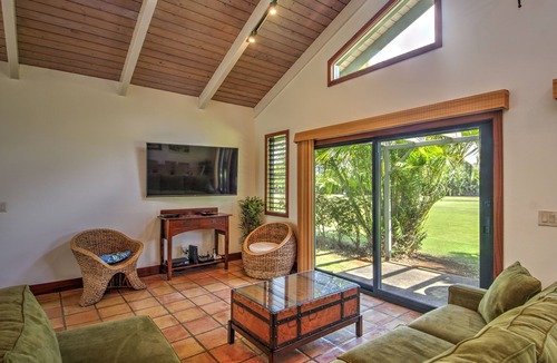 Poipu House | 4 BDR, 3 BR, A/C, walk to beaches, restaurants and The Grand Hyatt