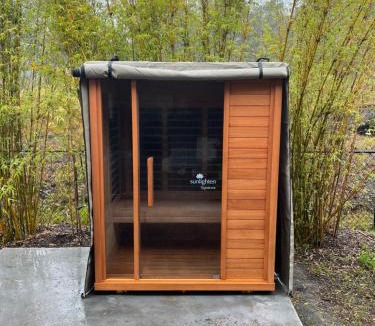 Royal Hawaiian Estates House | 5-Star Luxury Sauna-Spa Retreat Near Volcano Nat'l