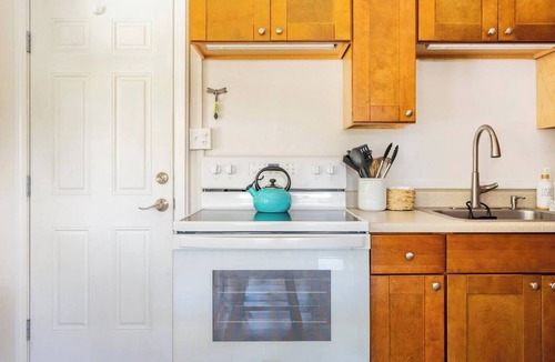 Kailua-Kona Apartment | Alii Hale, AC, cozy 1 bedroom
