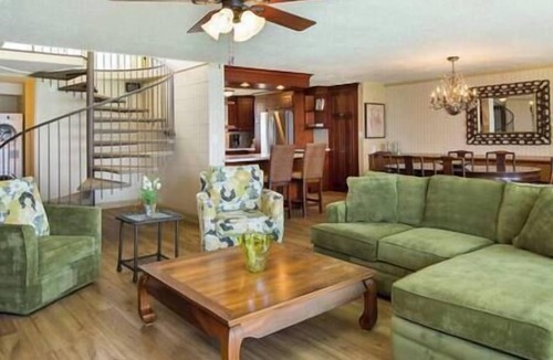 Punaluu Apartment | Aloha Beachside Getaways 3