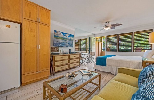 Napili Condo | Aloha Condos, Napili Bay Resort, Condo 216, Beach View