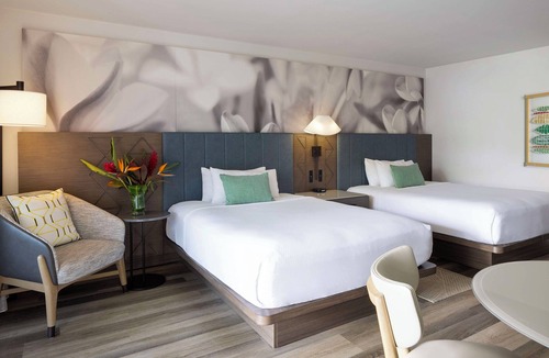 Lihue Hotel | Aloha-Infused Luxury Hideaway! 3 Family-friendly Accommodations! Outdoor Pool!