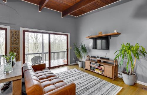 Delevan House | 'Alpine House' Modern Delevan Cabin on 2 Acres