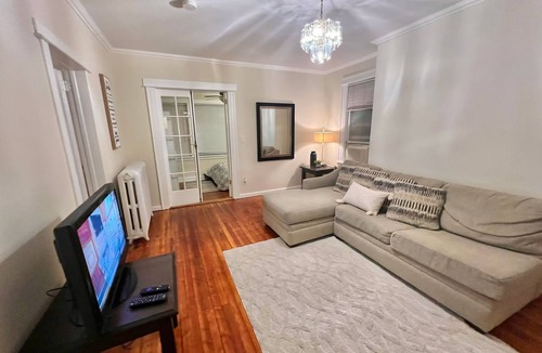 North Bergen House | AMAZING 3,500SQFT TOWNHOUSE - 15MINS TO TIMES SQUARE