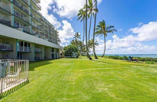 Punaluu Apartment | Apartment ∙ 2 bedrooms ∙ 6 guests