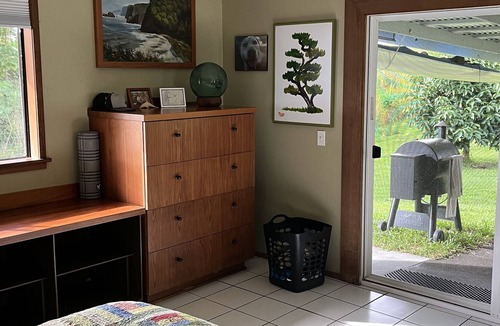 Kapoho House | Authentic Big island farm house in Peles backyard;)