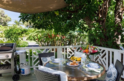 Kamuela Cottage | B.I. Plumeria Cottage -Summer Rates! Perfect Couples Getaway in Magical Puako