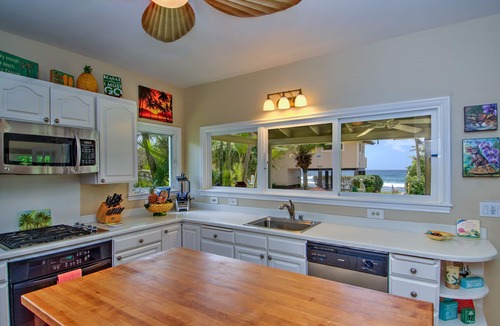 Koloa House | BABY BEACH BUNGALOW 2-STEPS TO BEACH - OCEAN VIEW - AMAZING LOCATION, NEAR SHOPS