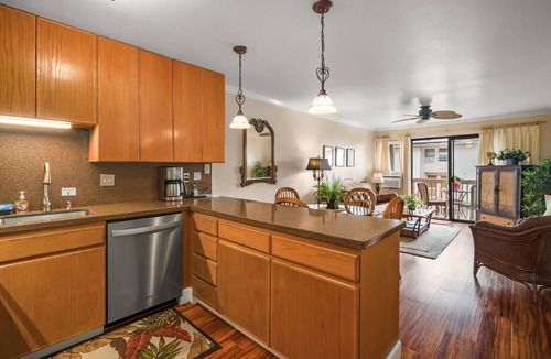 Nawiliwili Condo | Banyan Harbor A-09, A/C & Centrally located