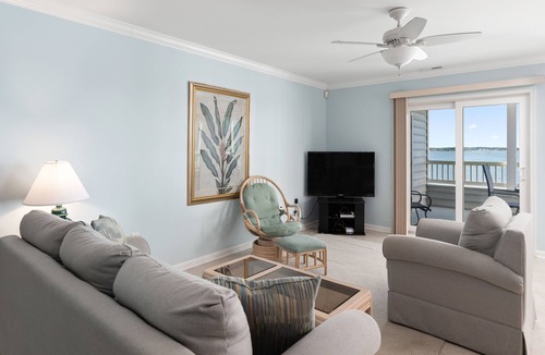 Ocean City Condo | Bayfront, 2 br with pool, walk to beach, boardwalk and FishTales