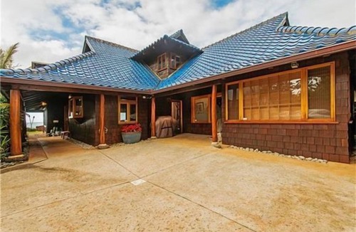 Pupukea House | Beachfront Home on Sunset Beach, 4 BR with Bikes