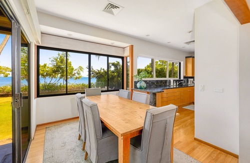 Eastern Honolulu House | Beachfront home with private hot tub, game room, beach views, grill, lanai