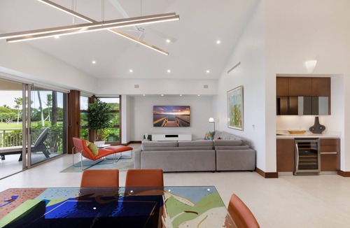 Kaupulehu Condo | Beautiful Fairway Villa 104A at Hualalai w/Resort Pool, AC & Two Golf Carts