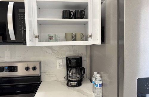 Meadow Woods Villa | Beautiful renovated house 20min from Disney - Universal - Seaworld