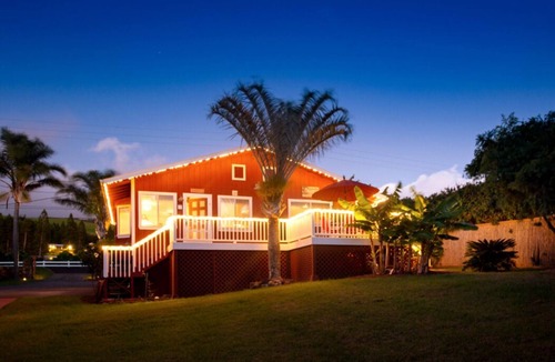 Kamuela House | BEST PLACE TO STAY! Close to Kamuela Town and World Class Mauna Kea Beach!