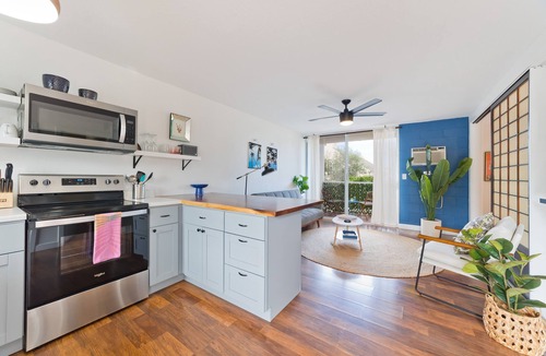 Historic Kailua Village Condo | Big Island Kailua Village 208 1 Bedroom Condo