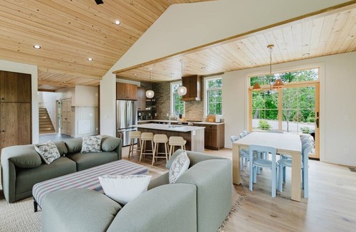 Old Fort House | Bike-In/Bike-Out Luxury Cabin