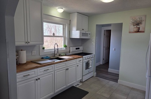 Geneseo House | Birch Bungalow on Long Point
