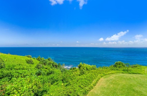 Princeville House | Breathtaking Ocean View of Royal Waters! AK5202