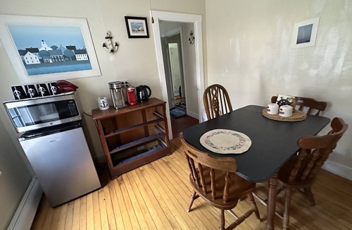 Bath House | Captain's 2BR. Authenticity. Value, Near everything. Yard. Treehouse. No fees.