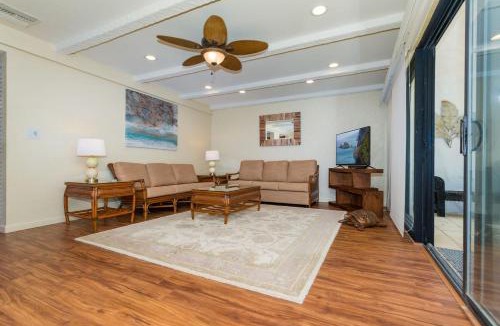 Kailua-Kona House | Casa de Emdecko #138 by Casago Kona - Beach and Oceanfront