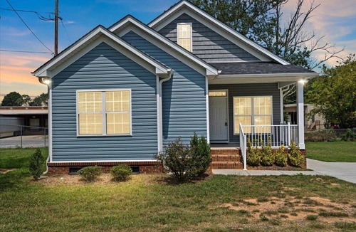 Gastonia House | Charming Gastonia Escape 3BR 2BA New Furnishings