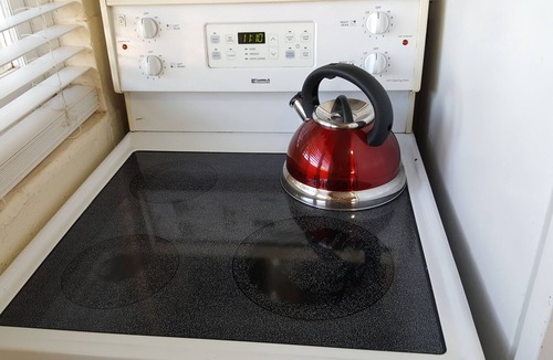 Maunalani Heights Apartment | CLEAN, COOL, COZY, CONVENIENT 1/1/1cozy, convenient