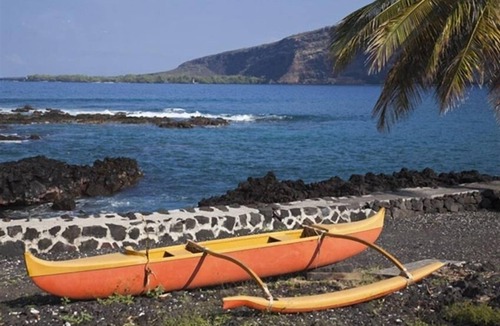 Honaunau-Napoopoo Cottage | Close But Far. Cool da Heels