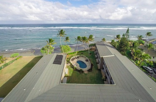 Wailua Condo | Comfortable Kapaa Studio with Pool, Walk to Beaches & Dining (112-S)