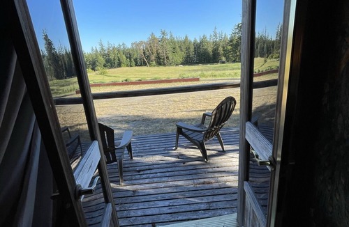 Port Townsend Cabin | Comfortable Yurt