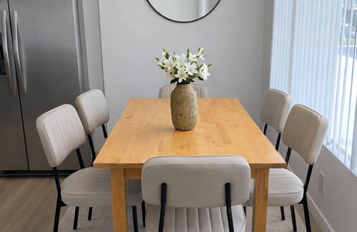 Sawtelle Apartment | Cozy 1 Bd w/in unit washer/dryer pet friendly in West LA UCLA SMC SM Beach