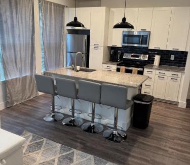 Castleberry Hill Apartment | Cozy Contemporary Condo