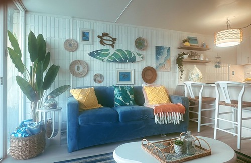 Punaluu Apartment | Cozy oceanfront 1-bedroom condo with WiFi, and access to sandy beach.