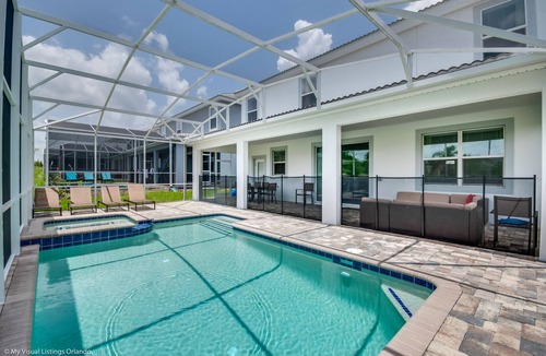 Davenport House | Disney Vacation Getaway - Perfect Pool Home in Champions Gate with WATERPARK!