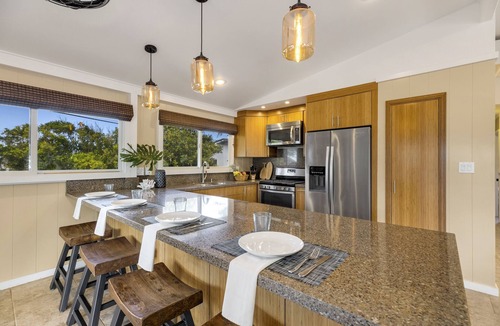 Pupukea House | Ehukai Beach Hale: Ocean View Home With A/C, Steps From Pipeline