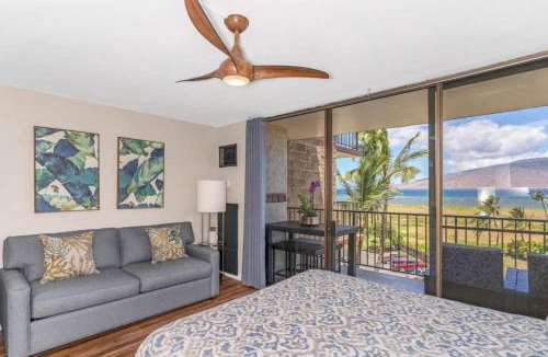 Kihei House | Endless & Elegant Vistas