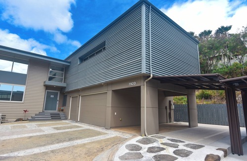 Hawaii Kai House | Executive Balinese Vacation Home in Hawaii Kai