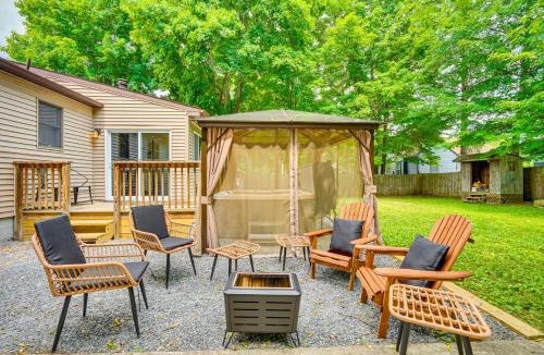 Warrensburg House | Family-Friendly Home w/Hot Tub, Near Lake George!